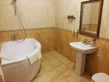 Фото номера Люкс с балконом Гостиница Villa Lazio г. Пятигорск 4