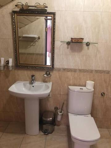 Фото номера Улучшенный двухместный номер с 1 кроватью Гостиница Villa Lazio г. Пятигорск 8