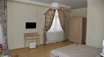 Фото номера Люкс с 1 спальней Гостиница Komplex Derbi г. Пятигорск 4