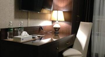 Фото номера Стандартный двухместный номер с 1 кроватью Гостиница Orient Hotel г. Пятигорск 8
