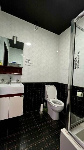 Фото номера Люкс с видом на город Гостиница Uragi Hotel г. Пятигорск 10