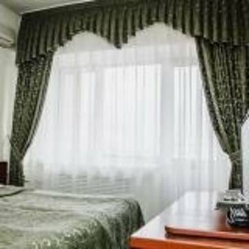Фото номера 2-местный номер полулюкс Гостиница Южная г. Пятигорск 3