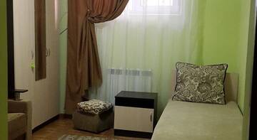 Фото номера Трехместный номер эконом-класса с общей ванной комнатой Гостевой дом Алла г. Пятигорск 2